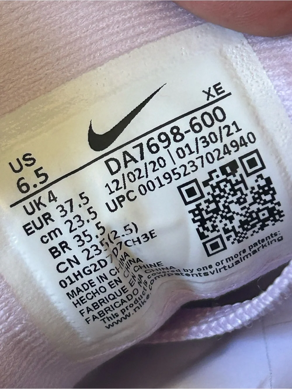 Nike Women’s Vomero 16 Running Shoes - Pale Pink